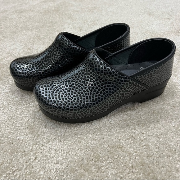 Dansko Women Professional Pro Clogs Nursing Black Silver Shoes Sz 41 US 10.5/11 - Picture 2 of 16